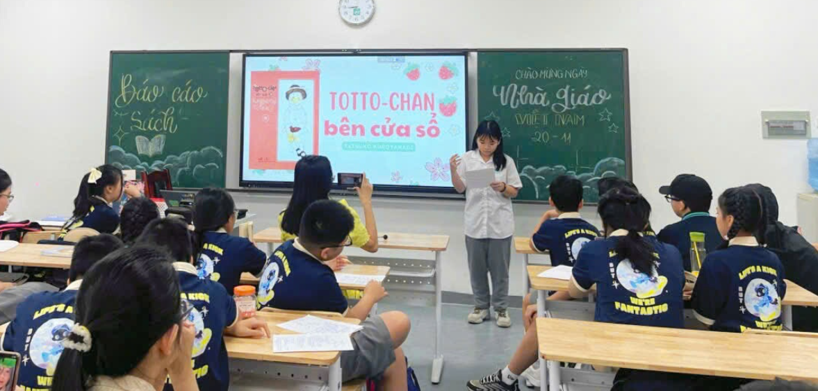 A child standing in front of a screenAI-generated content may be incorrect.