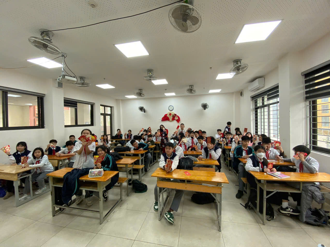 C:\Users\GAMMING GAMMING\AppData\Local\Microsoft\Windows\INetCache\Content.Word\z6288320596857_6e8d565a6d78382c1d76e082dcd8e112.jpg